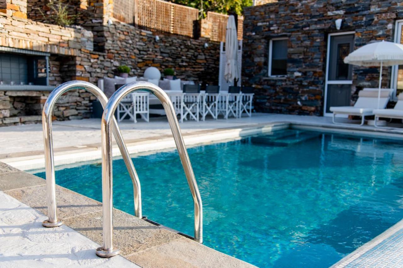 Luxurious Villa Lune With A Swimming Pool And A Fantastic Sea And Sunset View Ioulis Ngoại thất bức ảnh