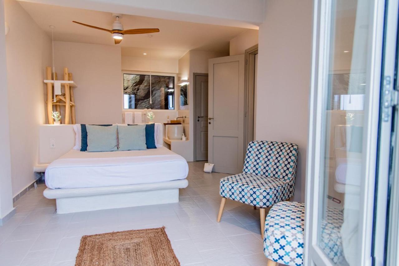 Luxurious Villa Lune With A Swimming Pool And A Fantastic Sea And Sunset View Ioulis Ngoại thất bức ảnh